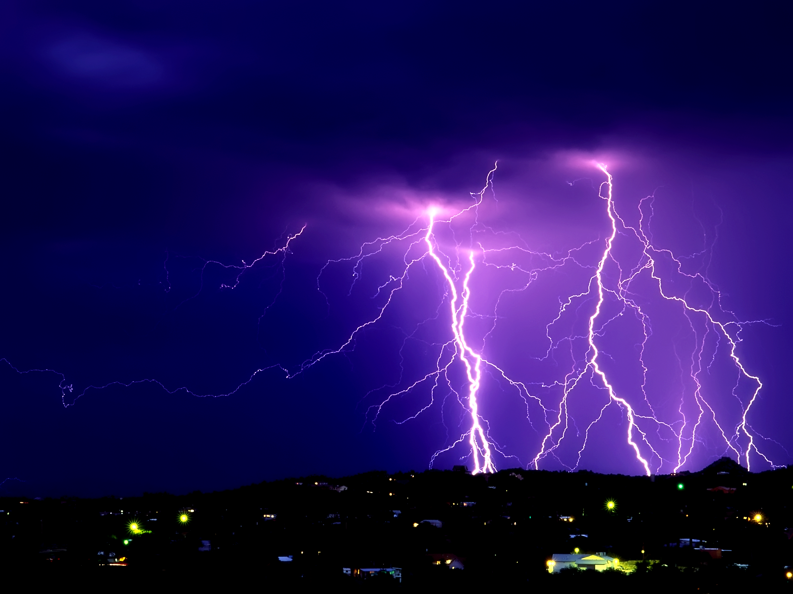 Lightning Storm Wallpapers Hd Pixelstalknet