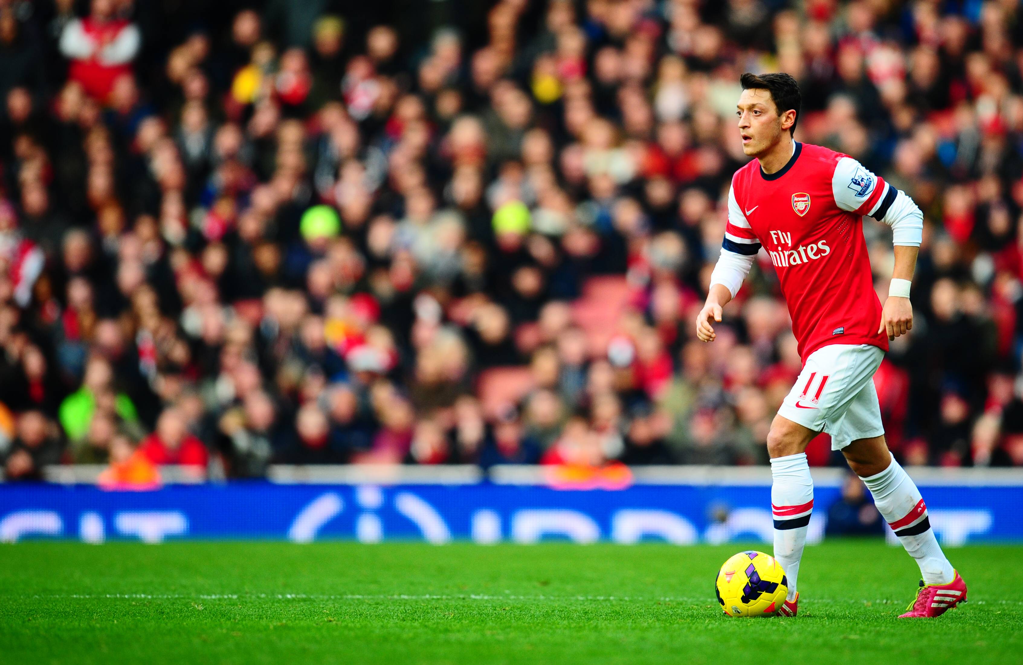 Mesut Zil Wallpaper HD PixelsTalkNet