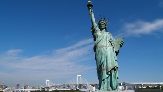 Statue Of Liberty Island Wallpaper HD.