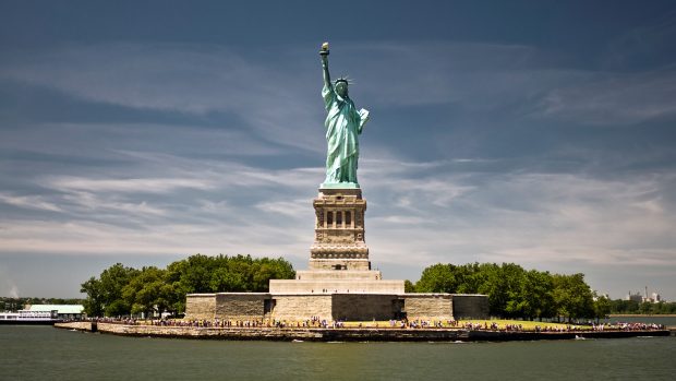 Wondrous Statue Of Liberty Wallpaper.
