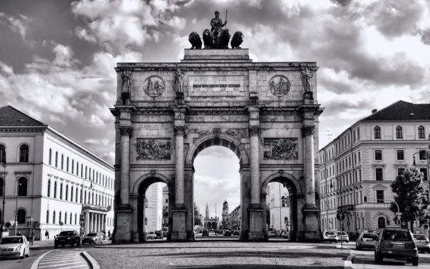 Black and white city wallpaper gate.