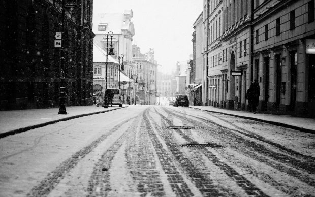 Black and white winter day in the city.