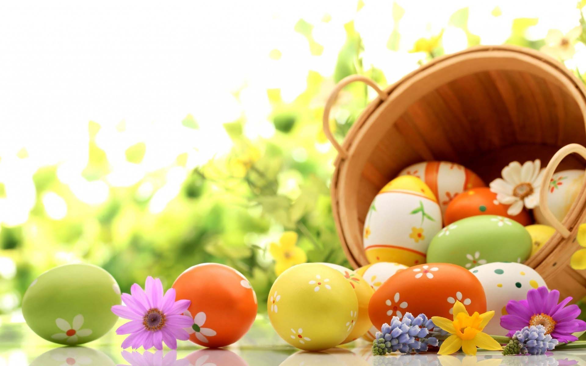 9 Best Free Easter Wallpapers