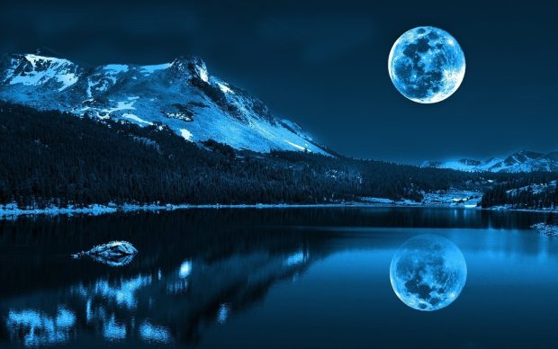 Free Wallpaper Blue Moon.