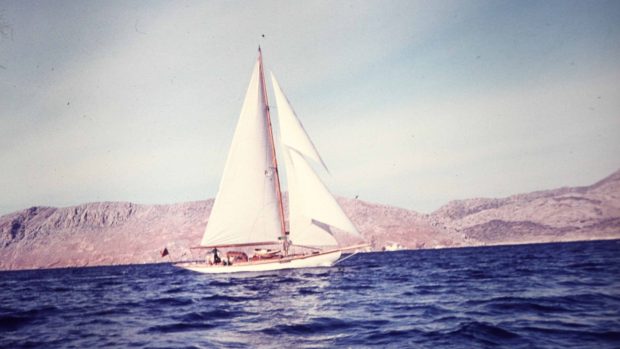 Sailing boat Retro Background for Mac.