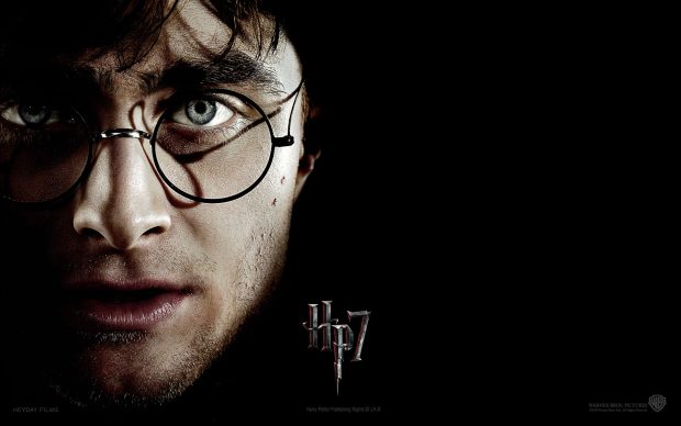Harry Potter 7 Wallpaper HD Free Download.