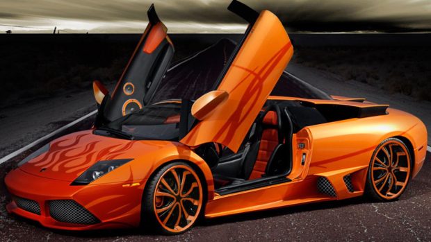 Lamborghini wallpaper HD doors up.