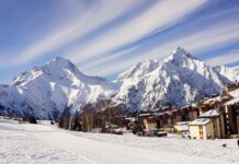 Snow Winter Mountain Landscape City uhd wallpapers.