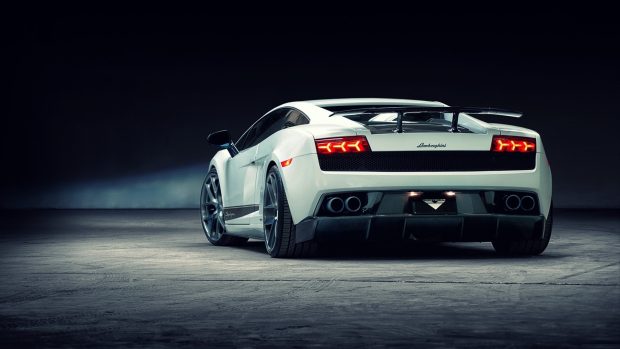 White Lamborghini wallpapers HD free download.