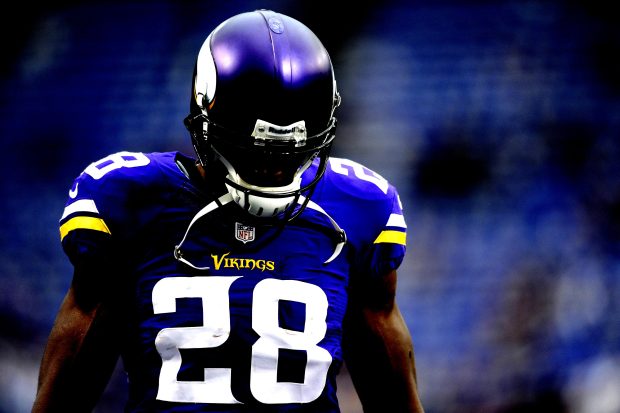 Adrian peterson minnesota vikings american high contrast hd wallpaper.