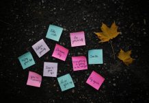 Autumn quote wallpaper HD.