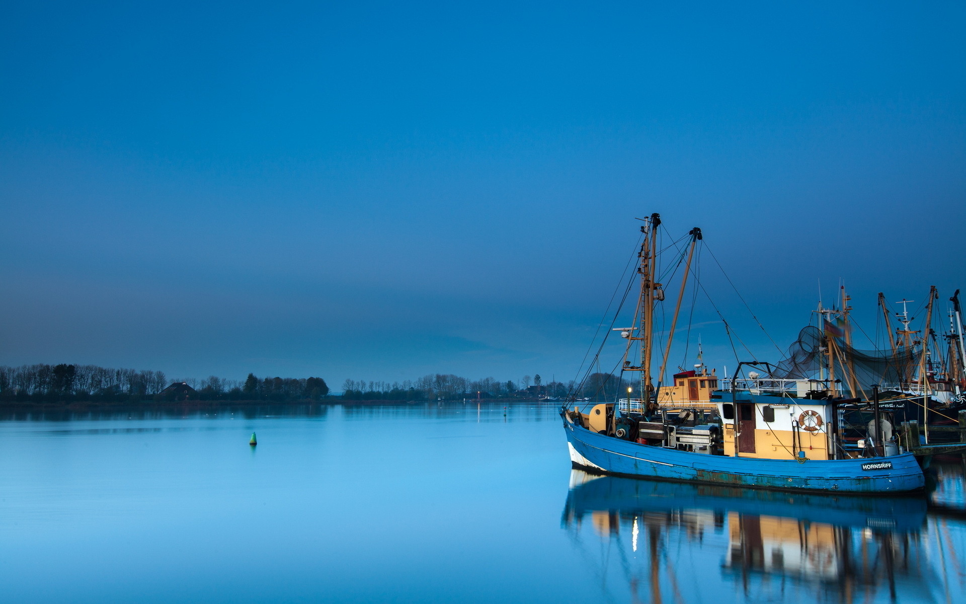 fishing boat wallpapers pixelstalk.net