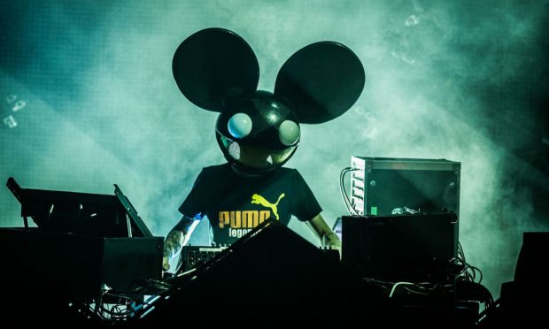 Deadmau5 backgrounds wallpapers.