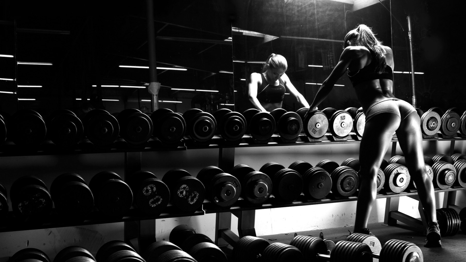 Avikalp MWZ3613 Fit Man Weight Lifting Boxing Gym Equipments HD Wallpa   Avikalp International  3D Wallpapers
