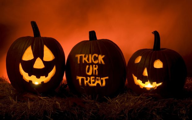 Free download halloween wallpaper pictures.