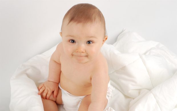 Latest pictures of cute babies hd wallpapers.