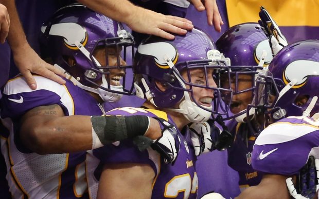 MINNESOTA VIKINGS nfl football team players.