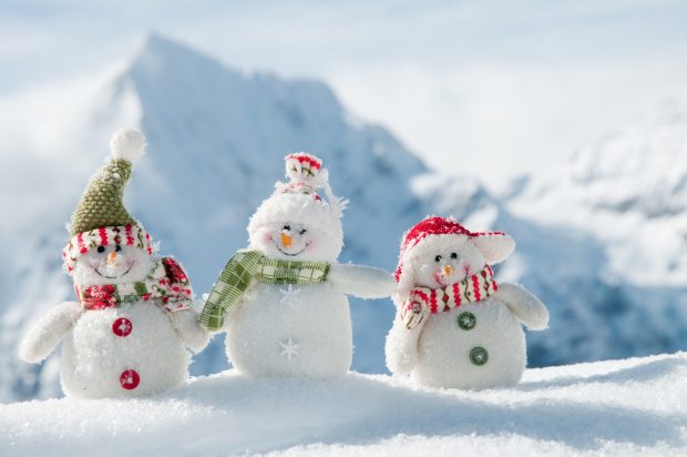 Snowy Toys Gift on Christmas Holiday HD Wallpaper.