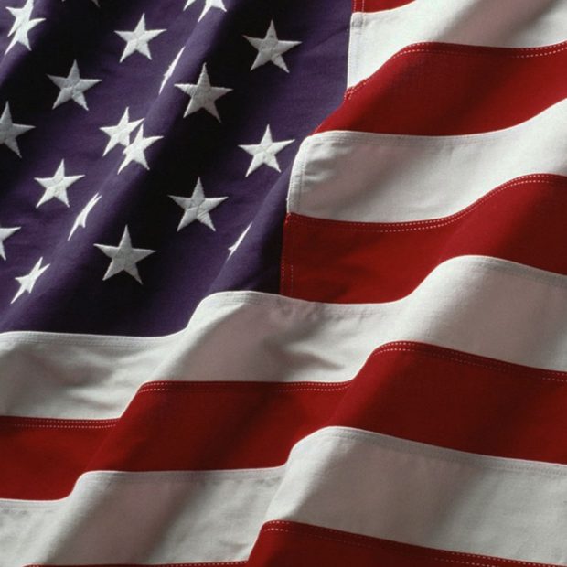 American Flag Ruffled iPhone 5 Wallpaper.