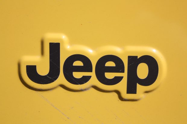 Auto Jeep car brand logo wallpapers.