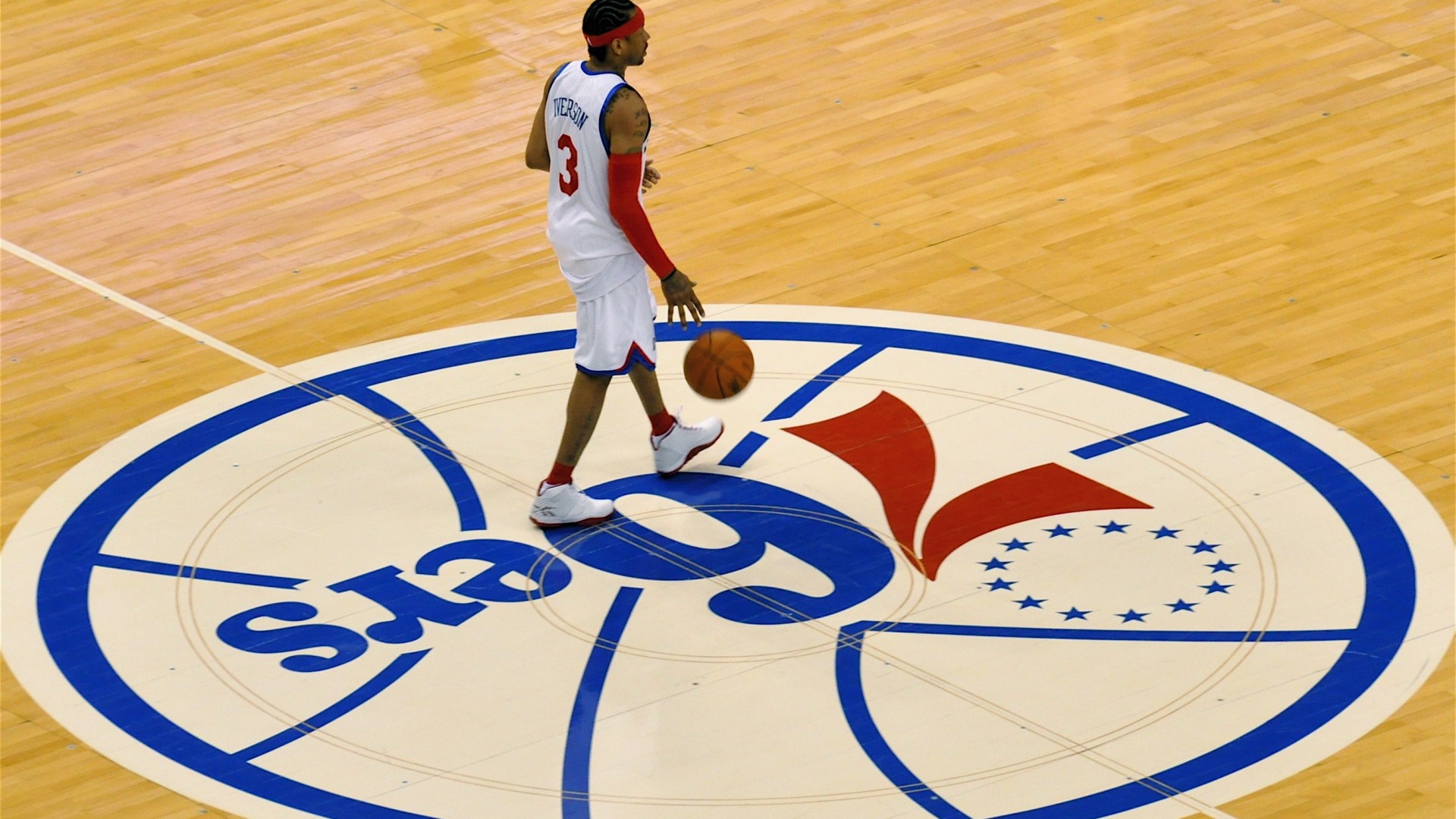 Allen Iverson Wallpaper Discover more 76ers Allen Iverson Basketball  NBA Sixers wallpaper httpswww  Allen iverson wallpapers Allen  iverson Nba pictures