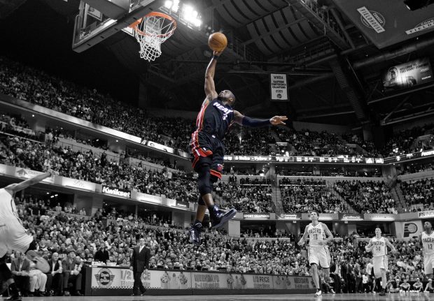 Dwyane Wade Miami Heat Dunk NBA Wallpaper.