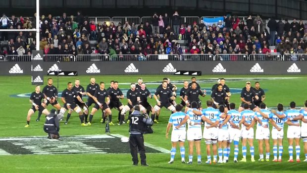 HAKA!! all Blacks Vs Los Pumas.