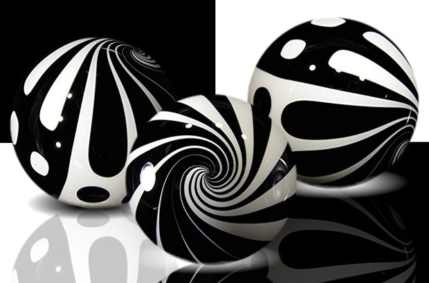 HD Black And White Ball Wallpaper.