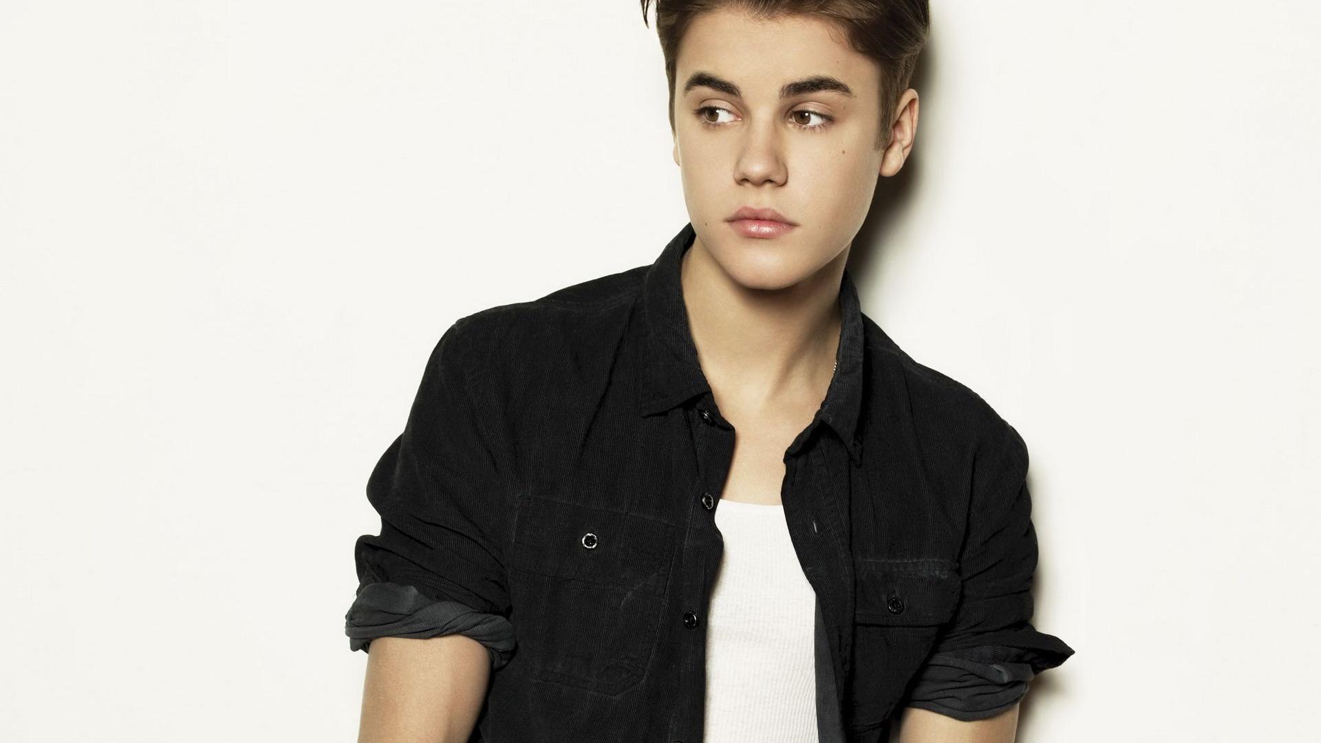 Justin Bieber Wallpaper HD 