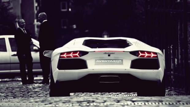 Lamborghini Aventador White Wallpaper.