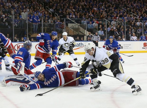 Pittsburgh Penguins v New York Rangers - Game Five