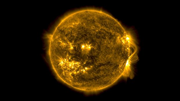 Screen Nasa Sun Wallpapers HD.