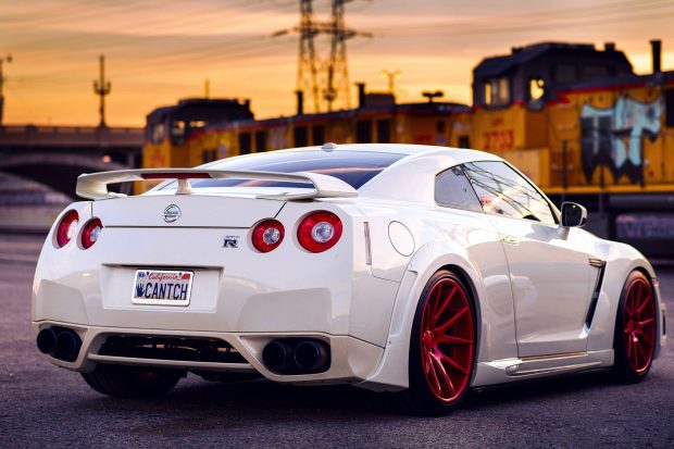 White Gtr Wallpapers HD.