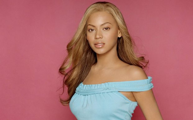 Beyonce girl singer clothing face eyes lips 1920x1200.