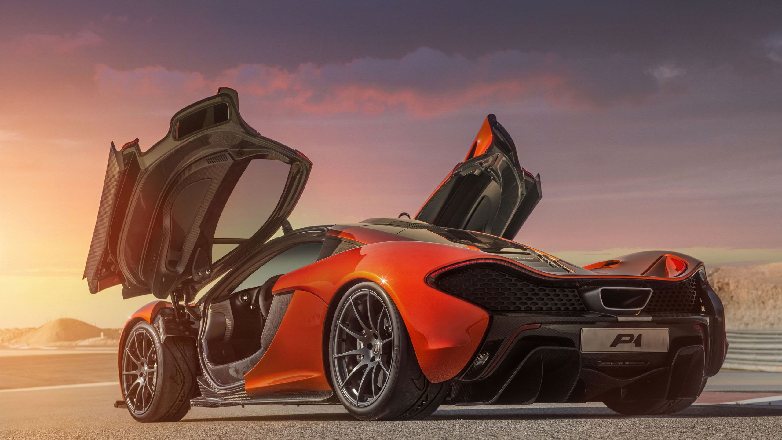 999 Car Wallpaper - Rev Up Your Screens with Stunning Car Wallpapers