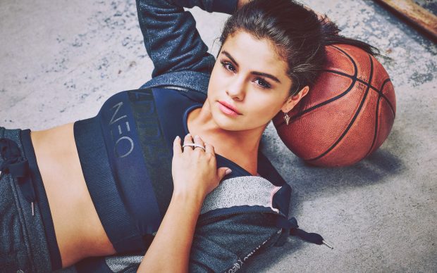 Cute Selena Gomez HD Backgrounds Free Download.