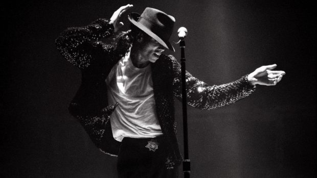 Download Michael Jackson Wallpaper HD.