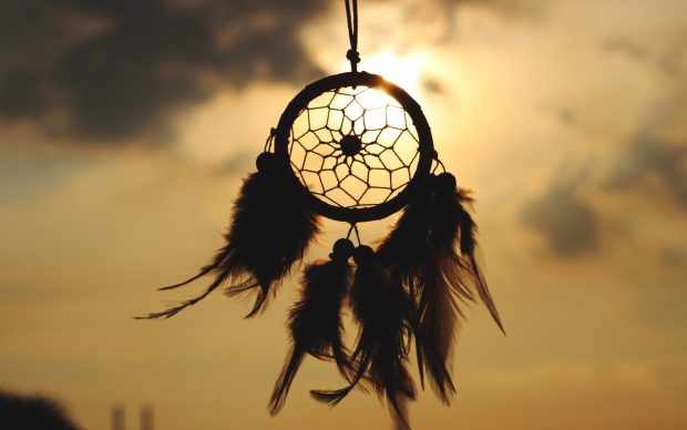 Download dreamcatcher wallpaper full hd.