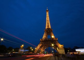 Eiffel Tower At Night Wallpaper For Desktop.