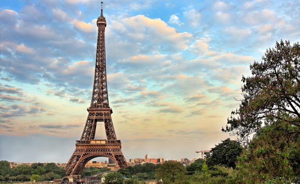 Eiffel Tower Backgrounds Free Download.