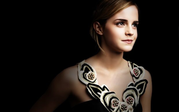 Emma Watson Wallpaper Download Free.