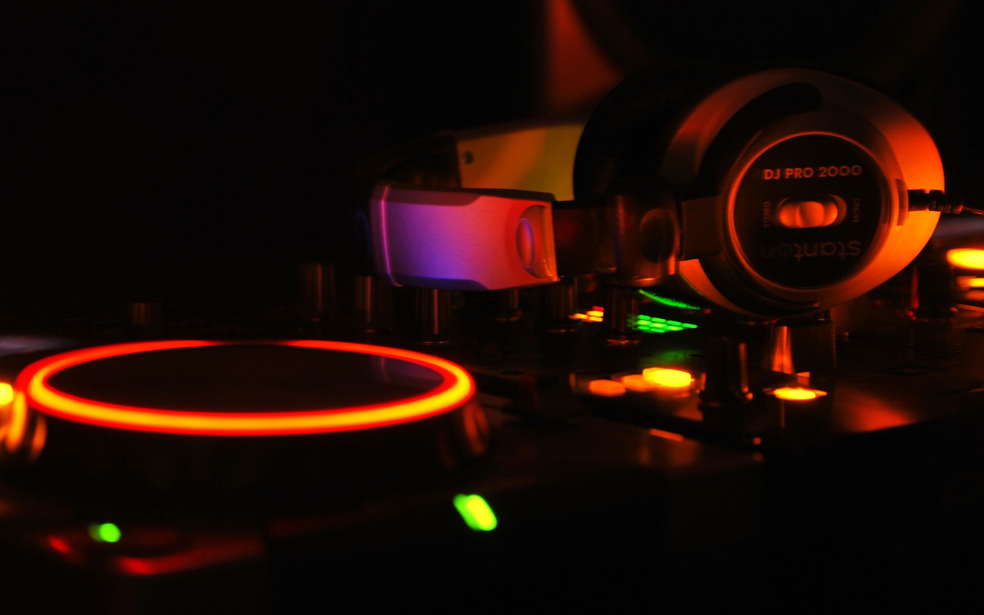 DJ Wallpapers HD | PixelsTalk.Net