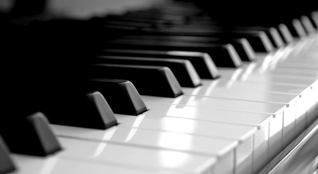 Free Desktop Piano Wallpapers HD.