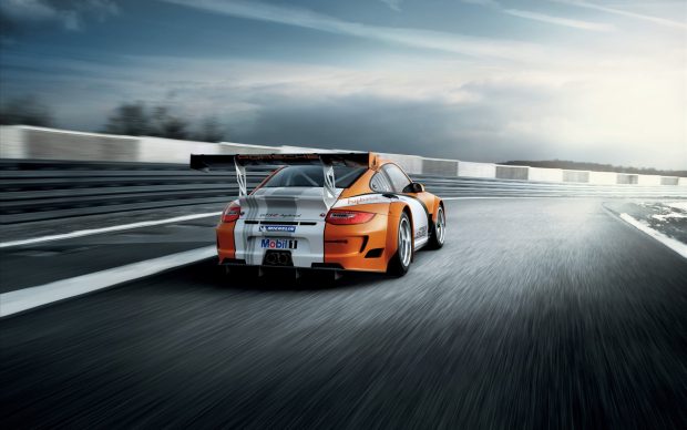 Free Download HD Wallpaper Car.