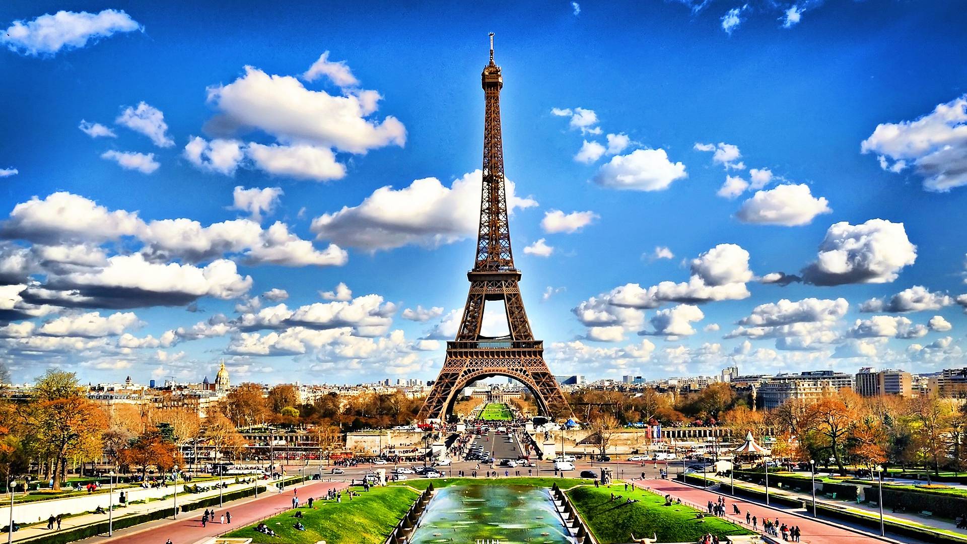 HD Eiffel Tower Wallpaper 