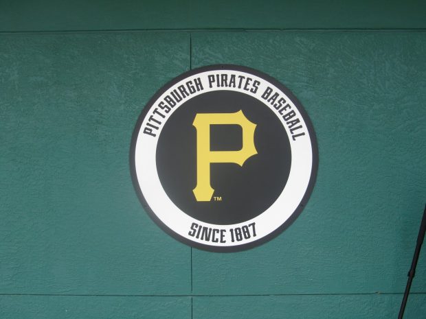 HD Pittsburgh Pirates Logo Background.