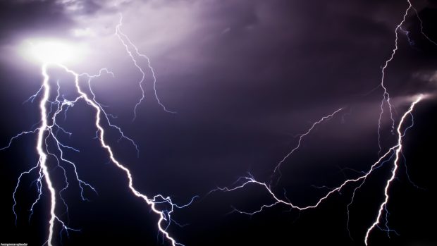 Images Download Lightning Wallpapers HD.