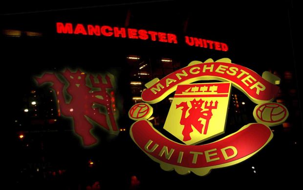 Images Download Manchester United Logo Wallpapers.