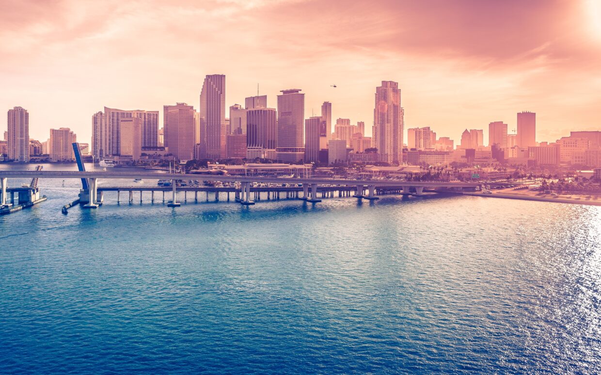 Miami Backgrounds - PixelsTalk
