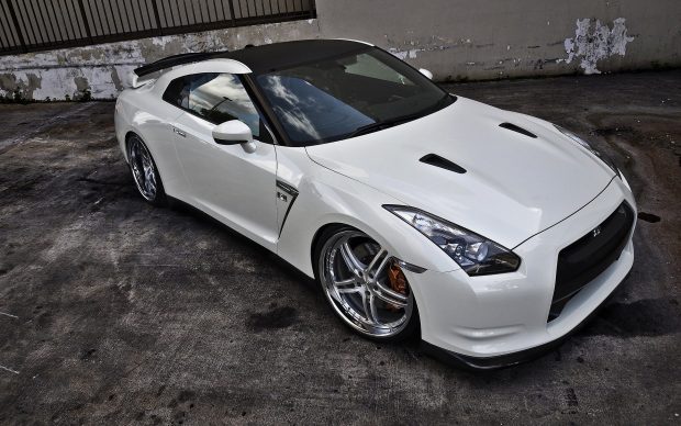 Nissan Gtr Wallpapers HD Free Download.